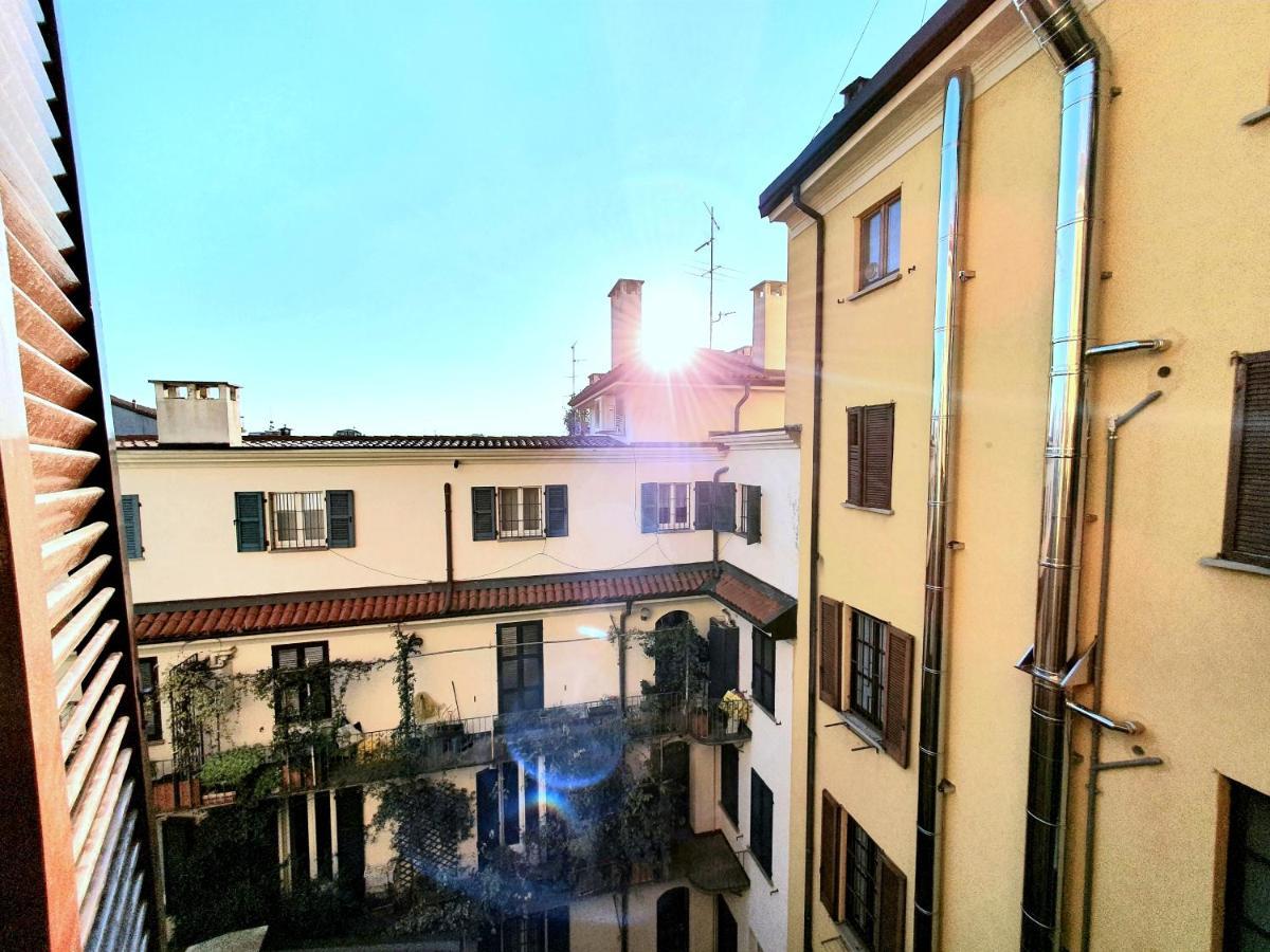 Heart Milan Apartments Duomo Colonne Exterior foto